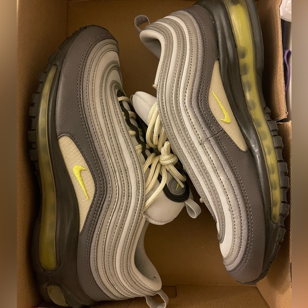 Air max 97 woman 8.5